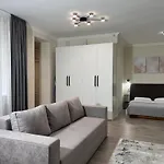 авіа Apartament *