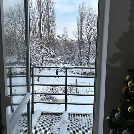 авіа Apartmán Užhorod