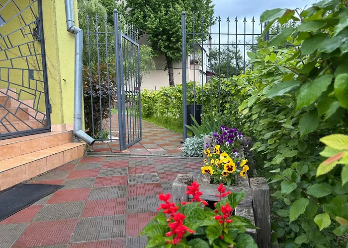 Apartment авіа